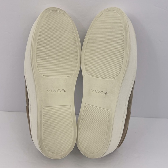 VINCE, LADIES SLIP ON/ WALKING SHOES, TOPE COLOR, FAUX SUADE, SIZE 6.5M - Picture 16 of 16